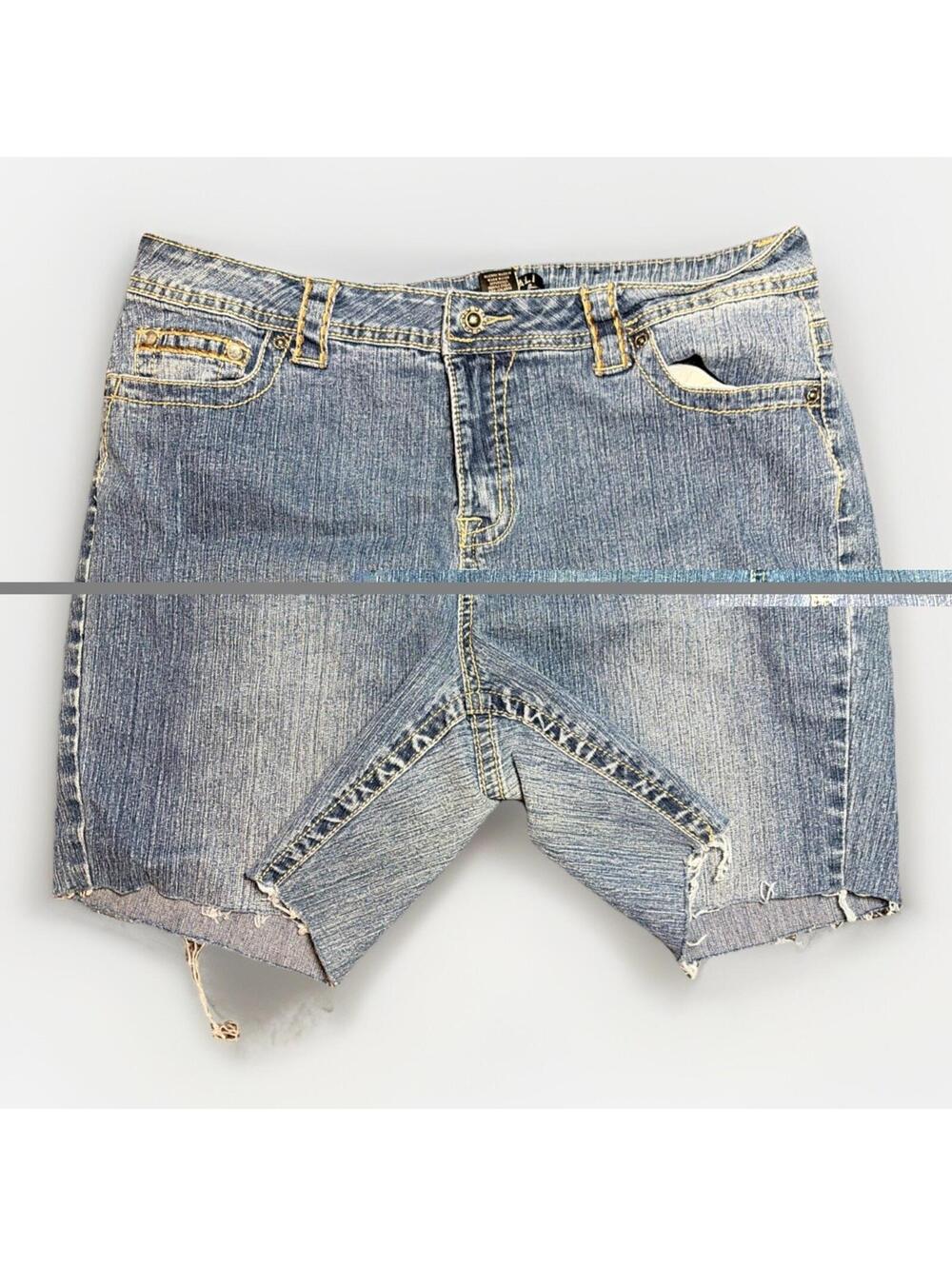 Roz & Ali Women's Five Pocket Style Denim Mid-Rise Straight Jeans Blue Size 10